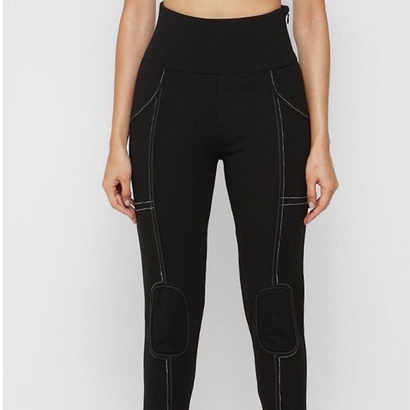 Maniere De Voir Women 6 Black White Ponte High Rise Ankle Zip Piped Leggings - Picture 2 of 15